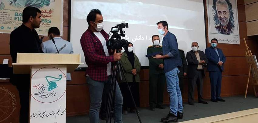 6 جایزه از جشنواره فیلم مقاومت کهگیلویه و بویراحمد در دست فیلمسازان دفتر یاسوج