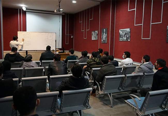 نشست فیلم کوتاه دفتر تبریز با موضوع کودک در فیلم کوتاه